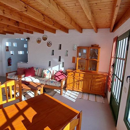 Captivating 2-Bedroom House 'Pajar' Finca Vistamar Salobre  Buitenkant foto