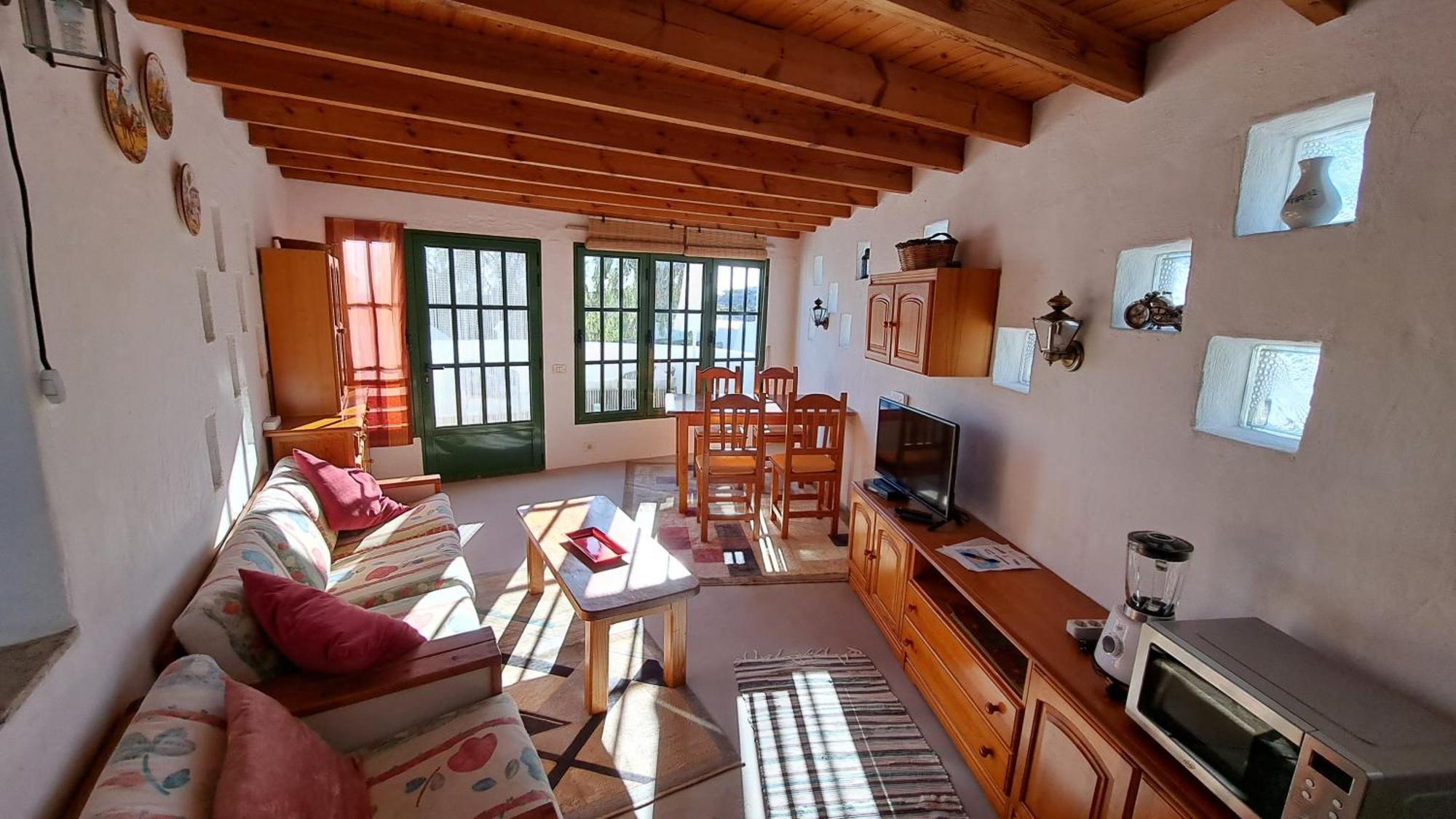 Captivating 2-Bedroom House 'Pajar' Finca Vistamar Salobre  Buitenkant foto